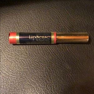 LipSense Honey Rose. 2 available